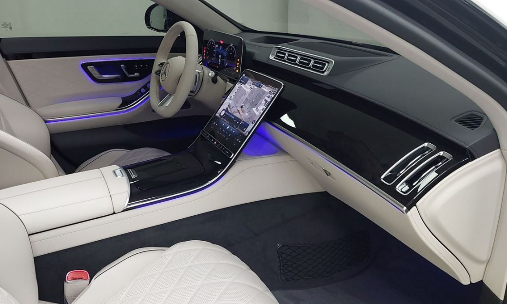 Mercedes-Benz S-Class S500 4MATIC, 2026