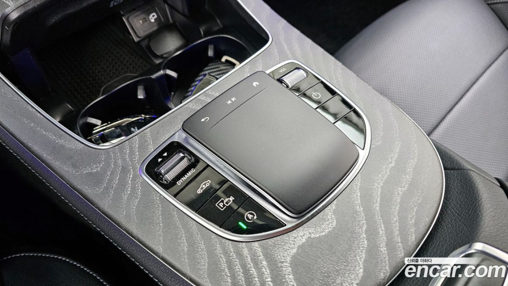 Mercedes-Benz E-Class E350 4MATIC AMG Line, 2022