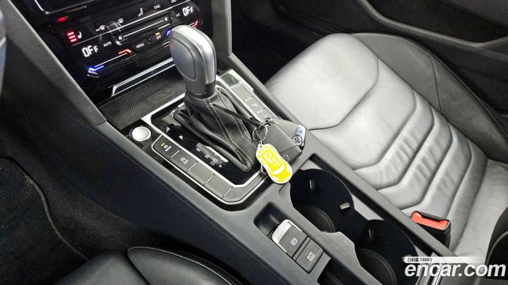 Volkswagen Arteon 2.0 TDI R-LIINE 4Motion, 2022
