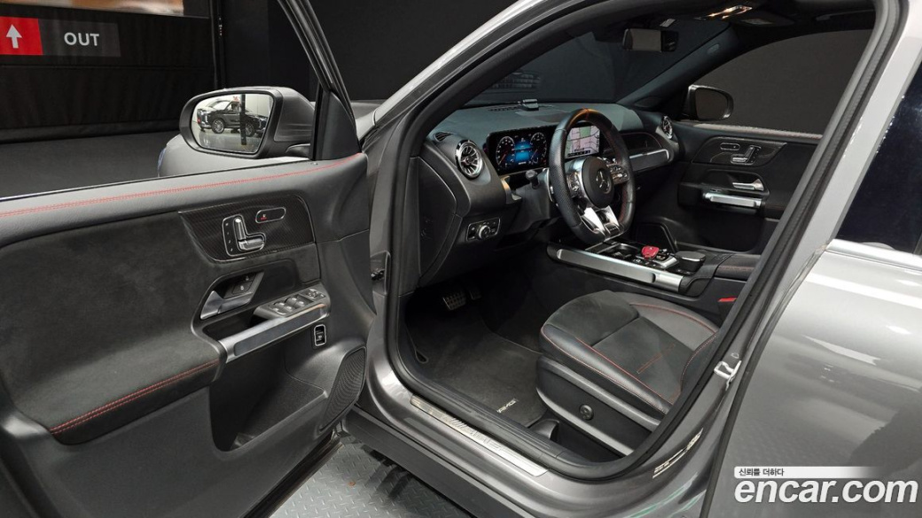 Mercedes-Benz GLB-Class AMG GLB35 4MATIC, 2022