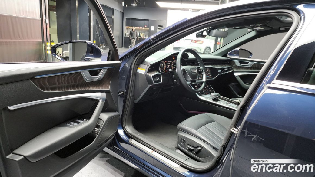 Audi A6 45 TFSI Quattro Premium, 2023