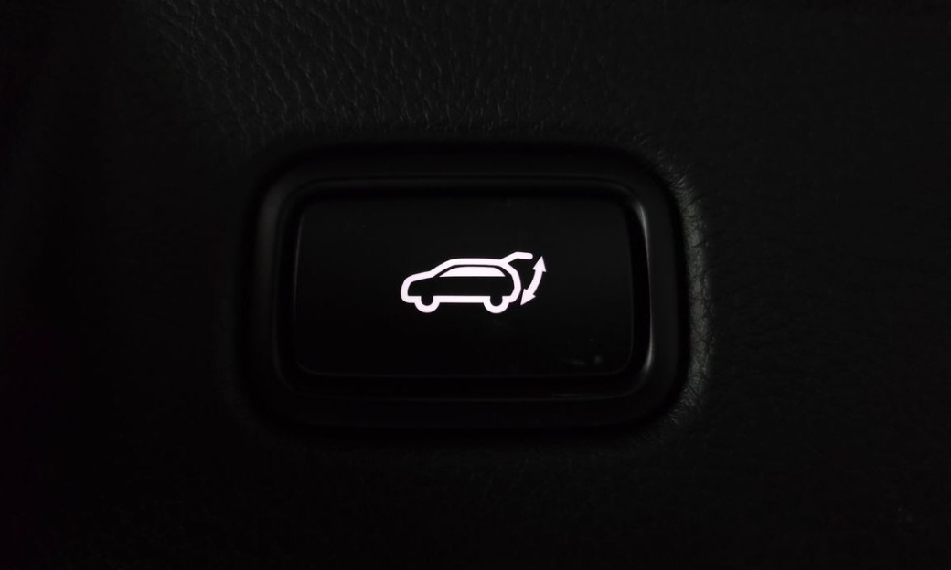 Kia Mohave Diesel 3.0 4WD 6-Seater, 2022