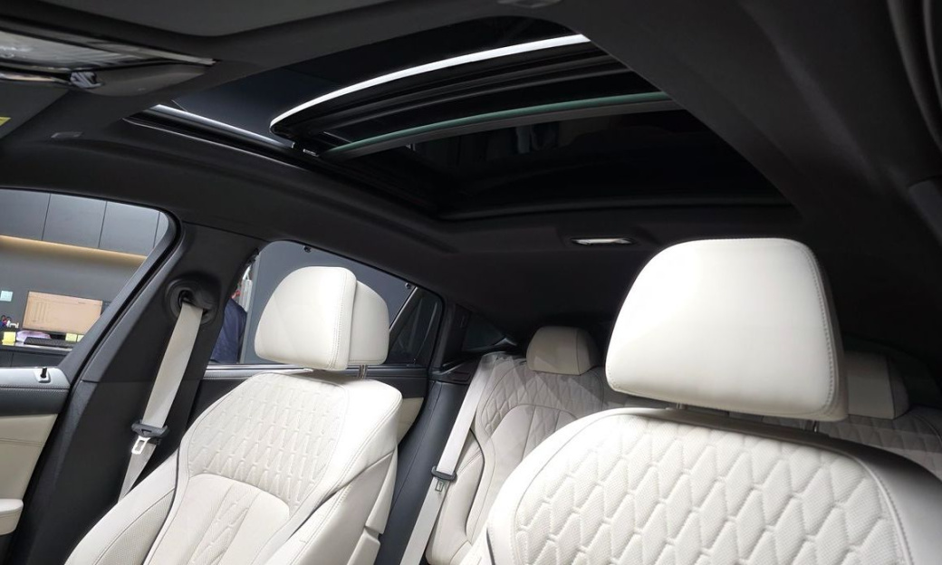 BMW X6 xDrive40i M Sport, 2025