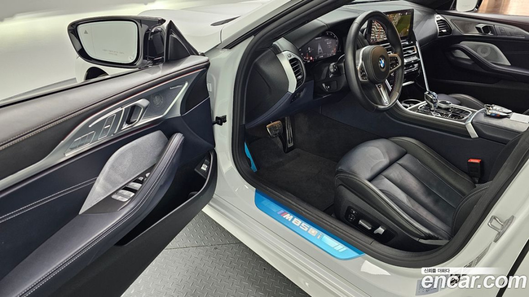 BMW 8-Series M850i xDrive Gran Coupe, 2025