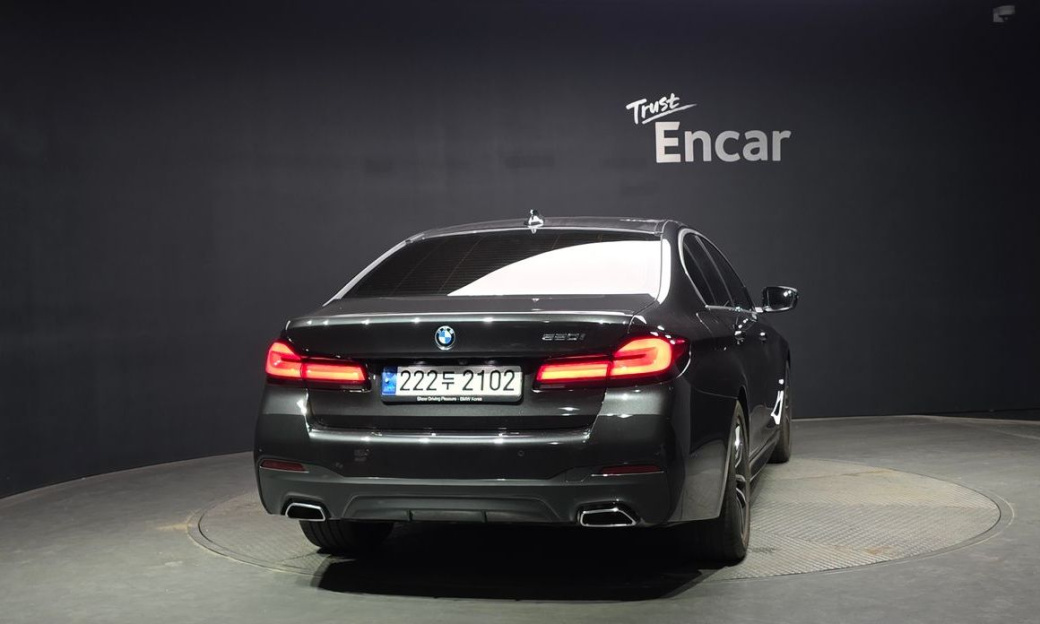 BMW 5-Series 520i M Sport, 2023