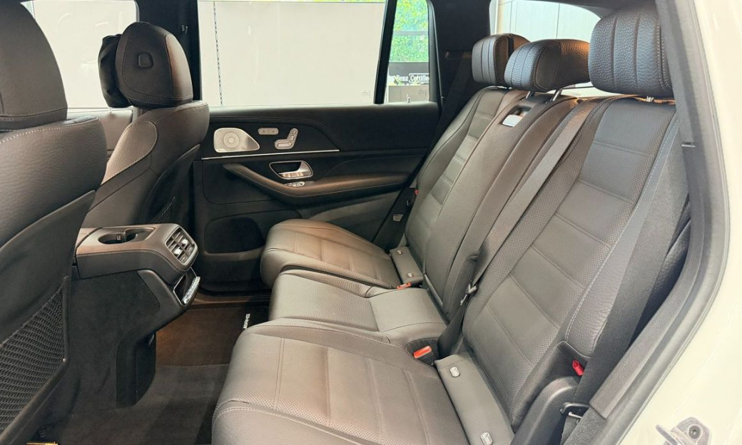 Mercedes-Benz GLS-Class GLS450 4MATIC, 2025