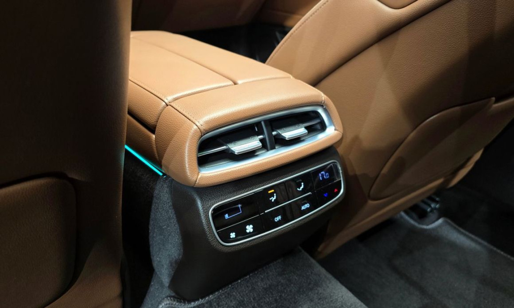 Genesis G80 Gasoline 2.5 Turbo AWD, 2022