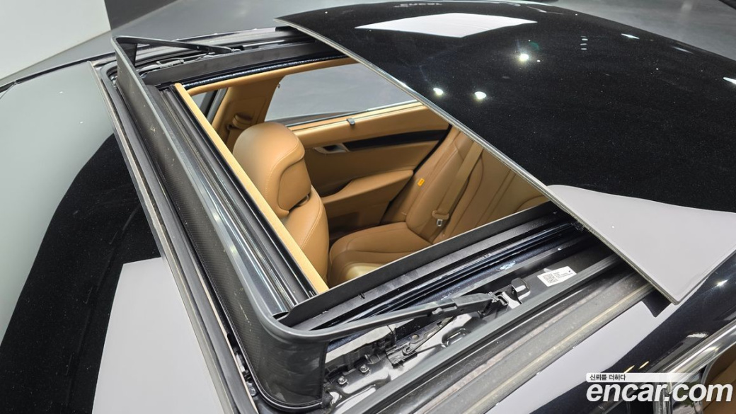 Genesis G80 Gasoline 2.5 Turbo AWD, 2025