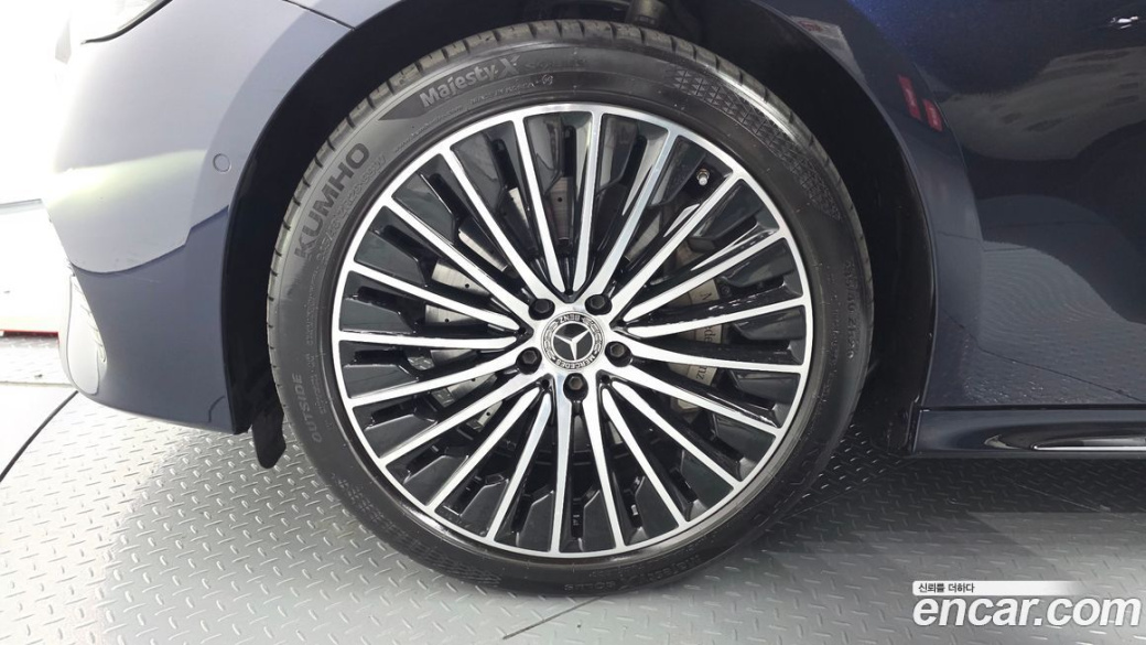 Mercedes-Benz E-Class E450 4MATIC, 2024