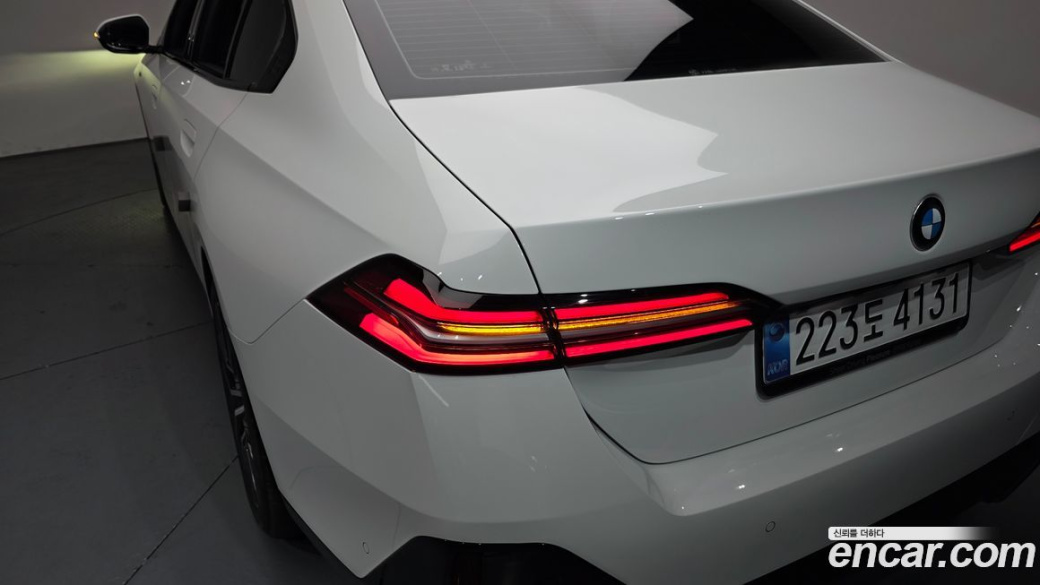 BMW 5-Series 520i M Sport, 2026