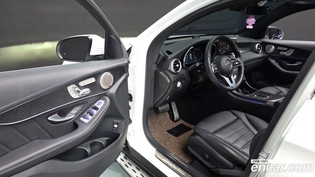 Mercedes-Benz GLC-Class GCL300 4MATIC Coupe, 2023