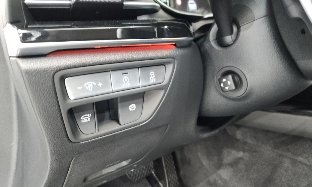 Genesis G80 Gasoline 2.5 Turbo AWD, 2022