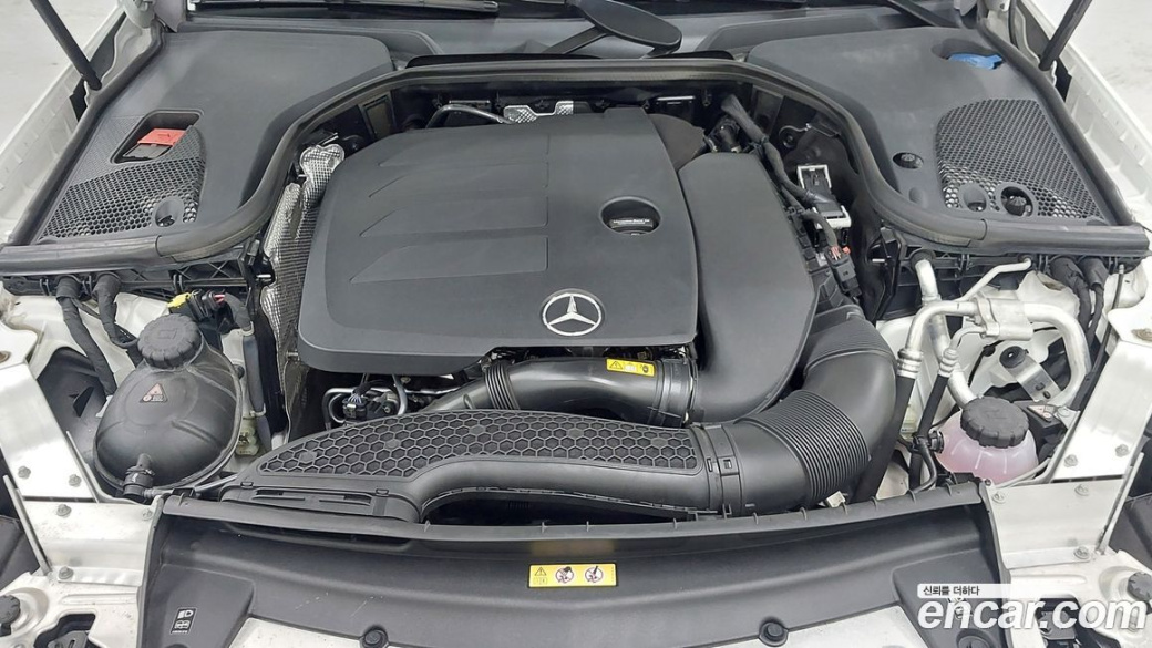 Mercedes-Benz E-Class E350 4MATIC Avantgarde, 2022