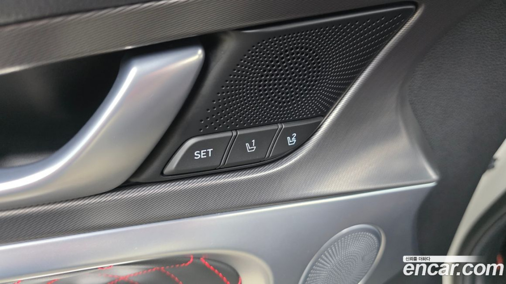 Genesis G70 Gasoline 2.5T 4WD, 2024