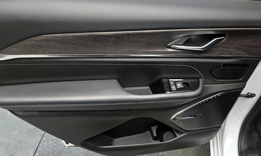 Jeep Cherokee L 3.6 Overland, 2021