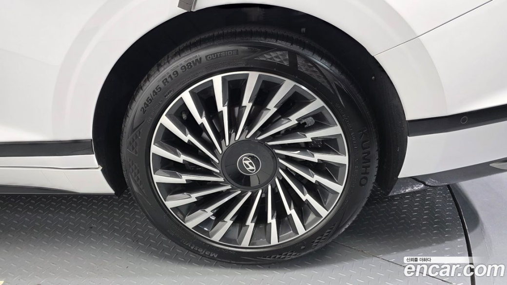 Hyundai Grandeur 2,5 Gasoline 2WD, 2023