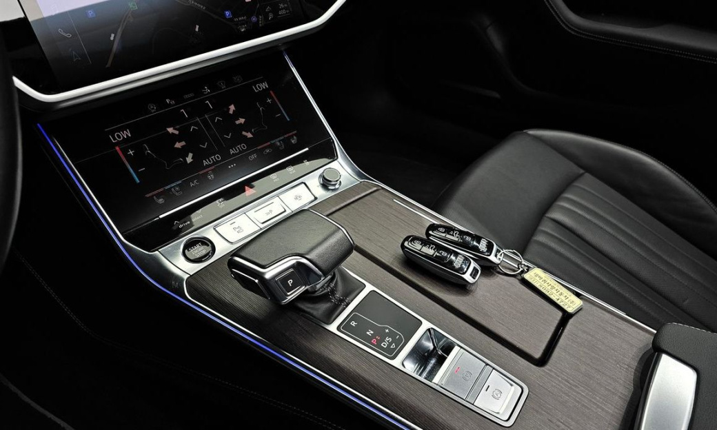 Audi A7 45 TDI Quattro Premium, 2022