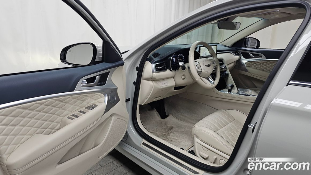 Genesis G70 Gasoline 2.5T 4WD, 2024
