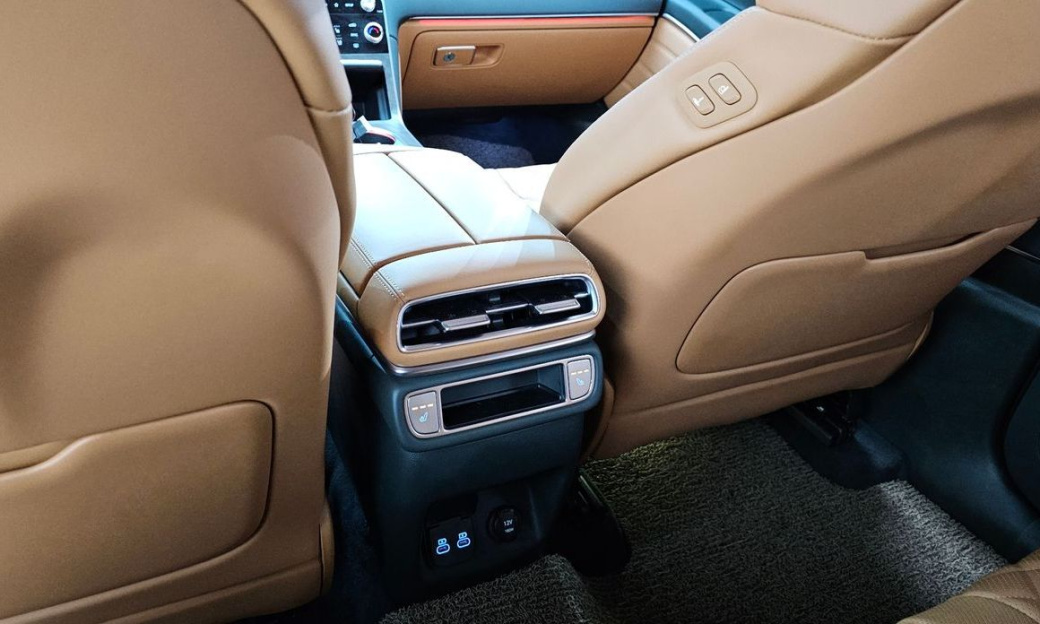 Genesis GV80 2.5T Gasoline AWD, 2025