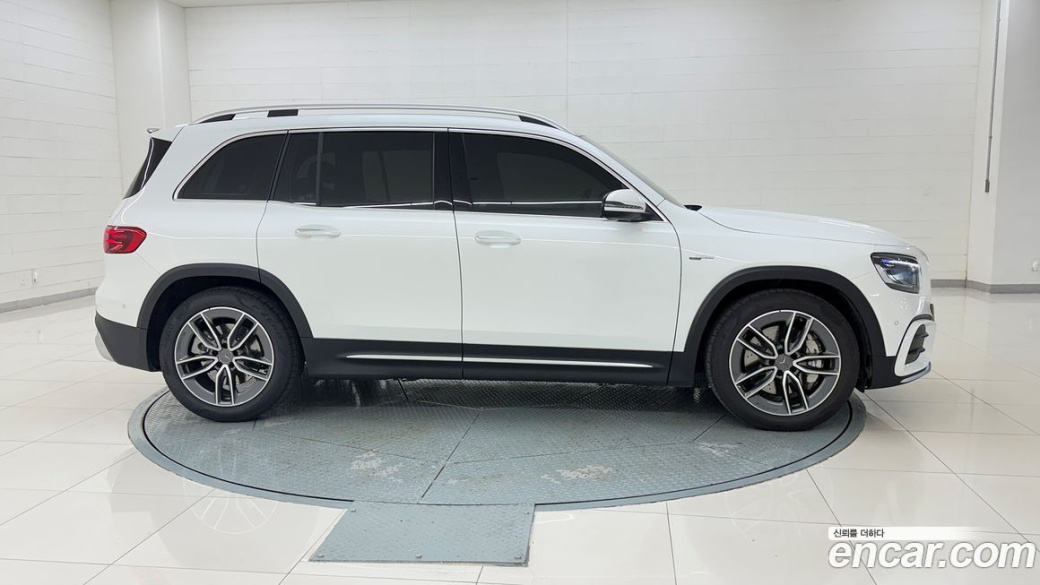 Mercedes-Benz GLB-Class AMG GLB35 4MATIC, 2025