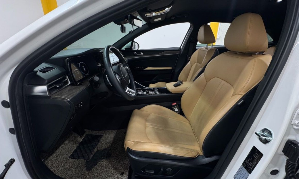 Kia K5 2.0, 2022
