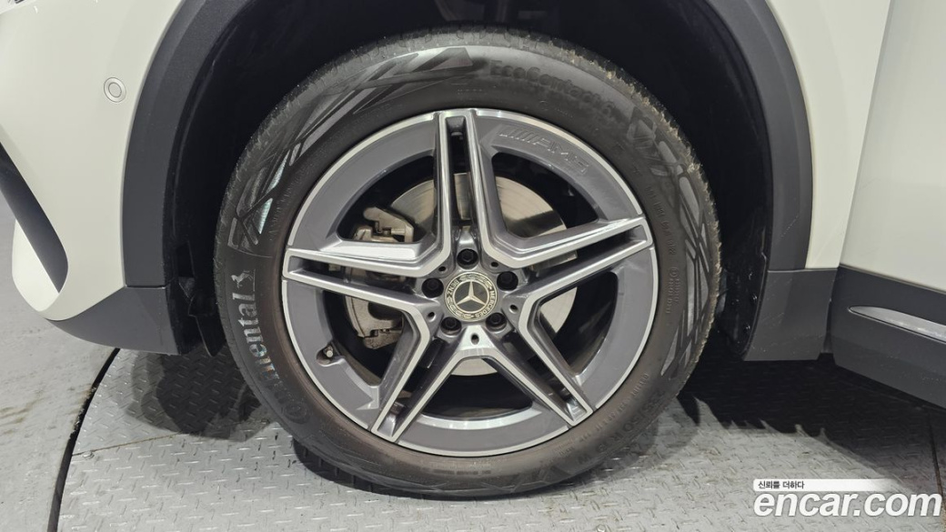 Mercedes-Benz GLA-Class GLA250 4MATIC, 2023