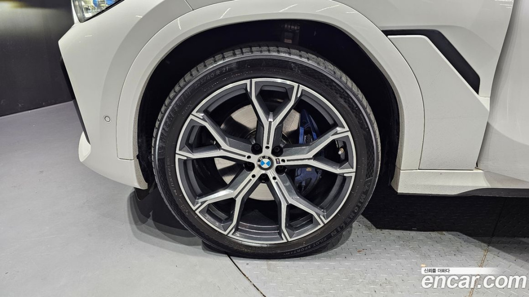 BMW X6 xDrive30d M Sport, 2022