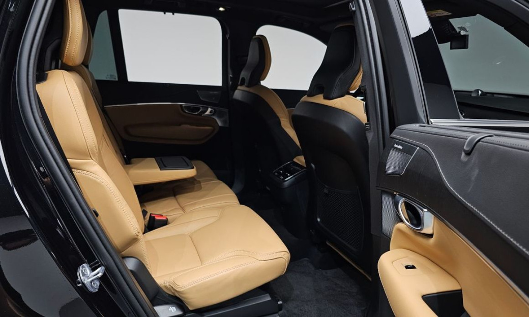 Volvo XC90 B6 Ultimate Bright, 2024