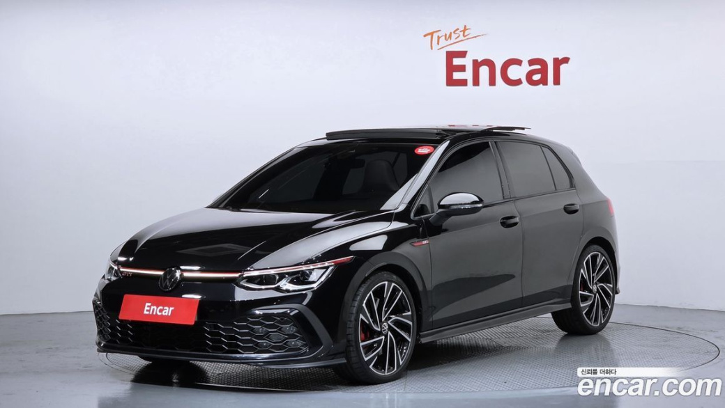 Volkswagen Golf 2.0 GTI, 2024
