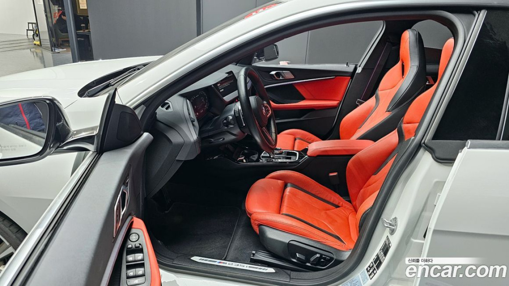 BMW 2-Series M235i xDrive, 2023