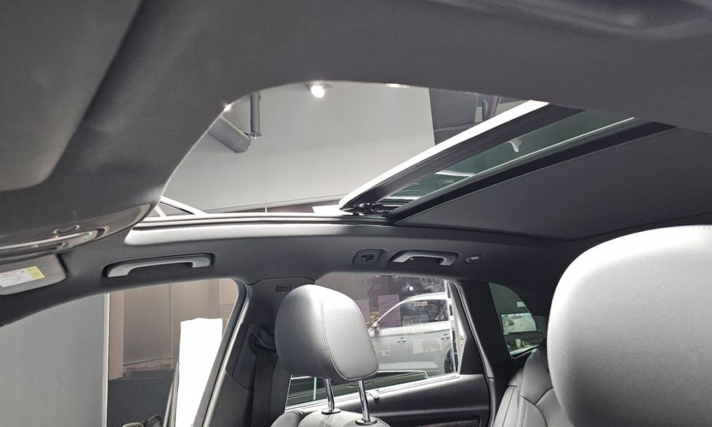 Audi Q5 45 TFSI Quattro Premium, 2023