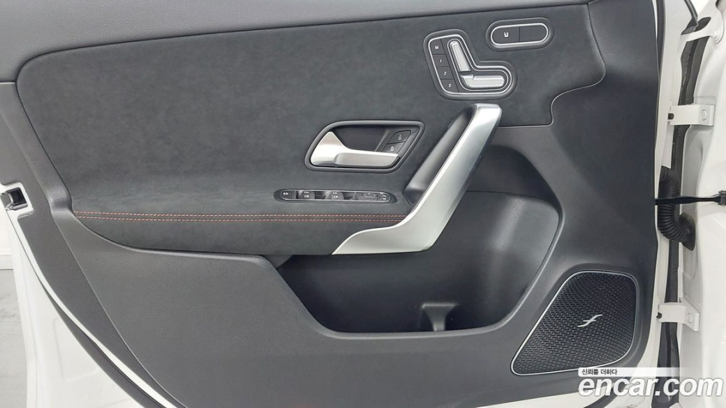 Mercedes-Benz A-Class AMG A45 4MAITC+ Hatchback, 2025