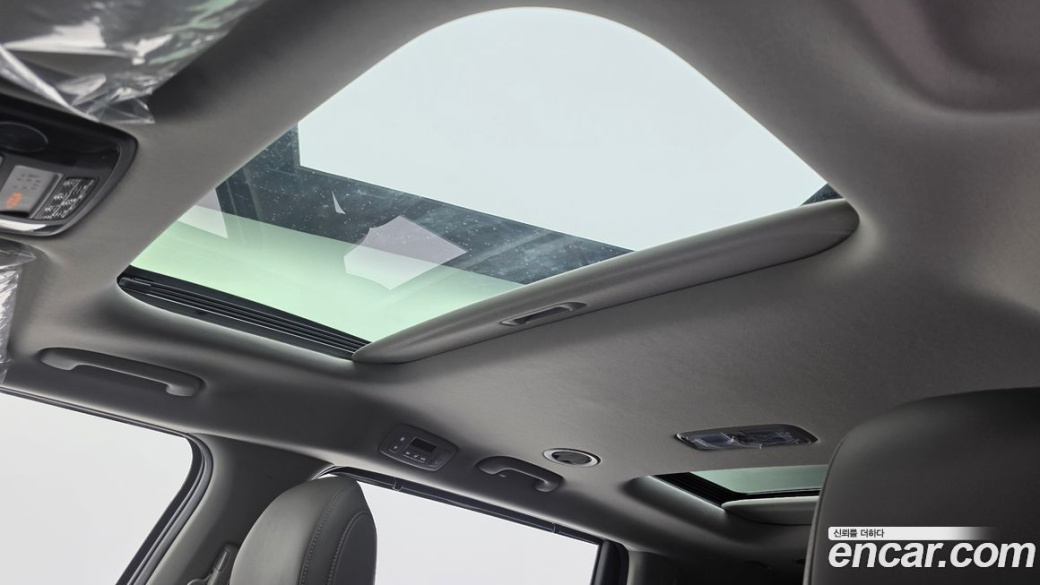 Kia Carnival 9-Seater Noblesse, 2025