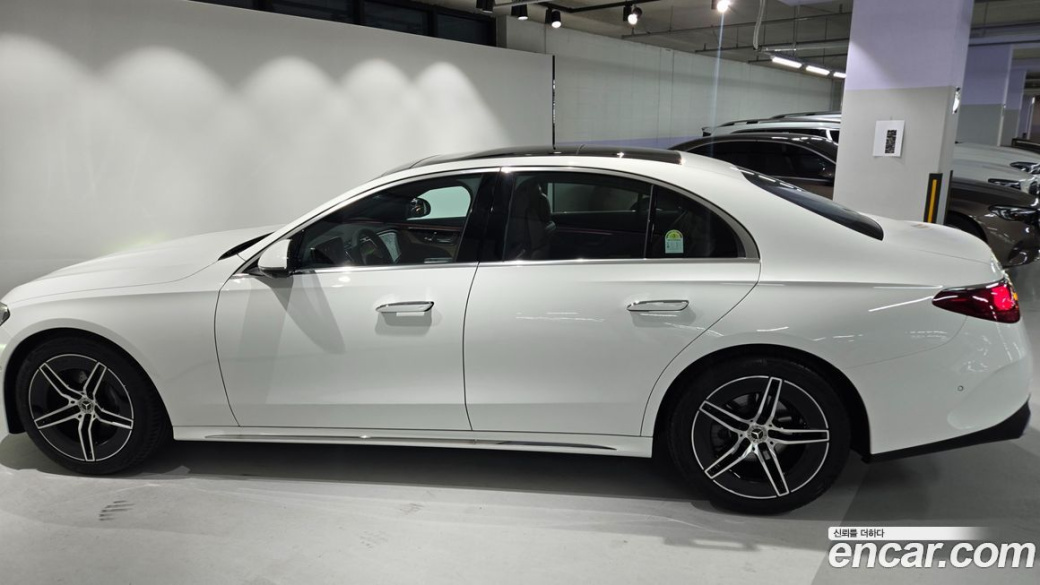 Mercedes-Benz E-Class E200 AMG Line, 2026