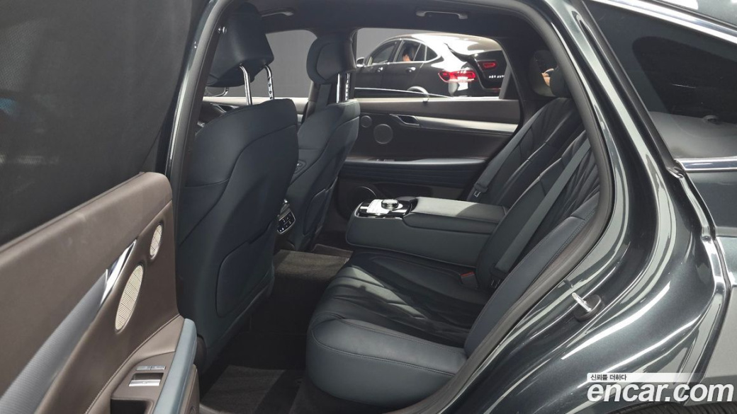 Genesis G80 Gasoline 2.5 Turbo AWD, 2023