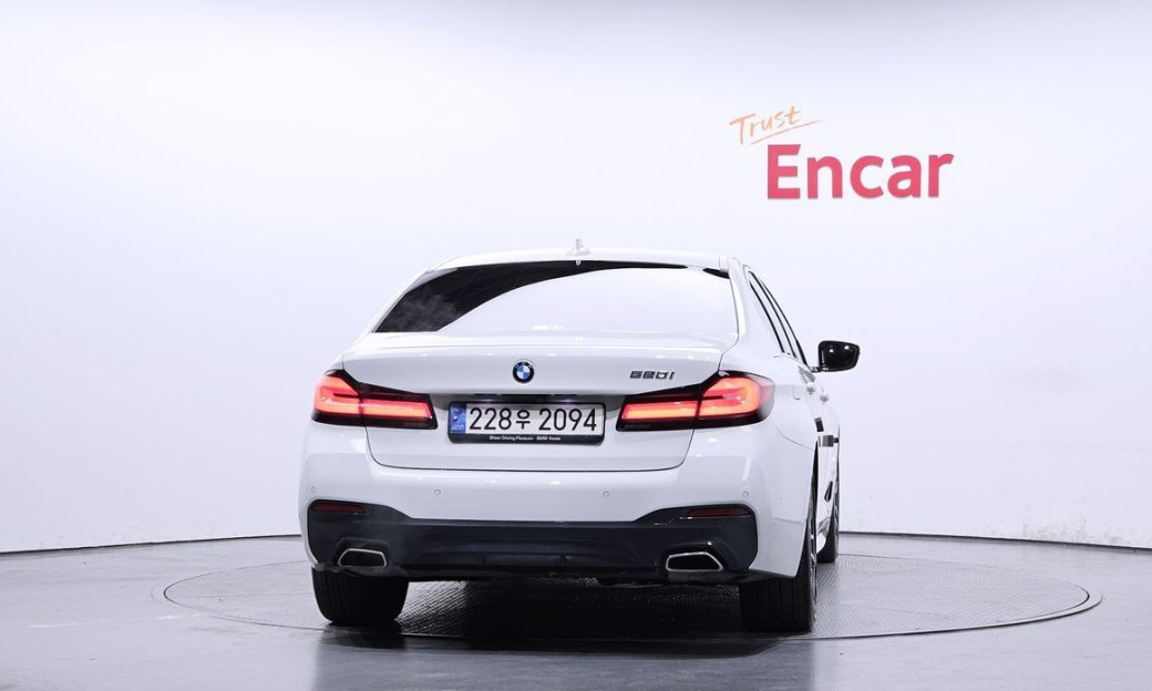 BMW 5-Series 520i M Sport, 2022