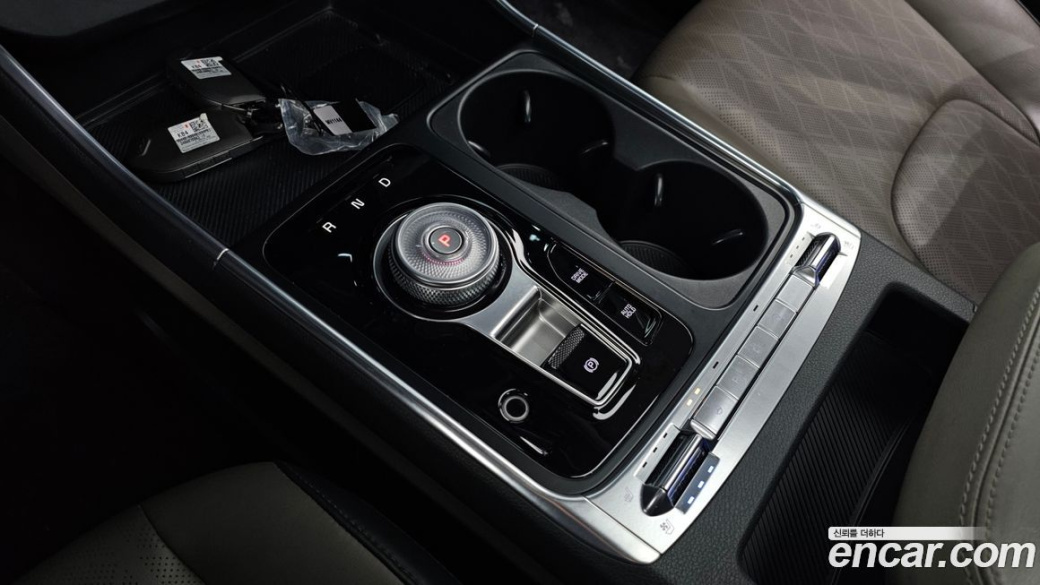 Kia Carnival 9-Seater Noblesse, 2025