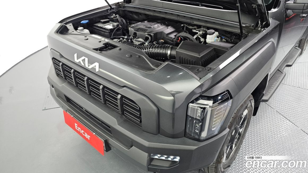 Kia Tasman 2.5T Gasoline 4WD, 2026