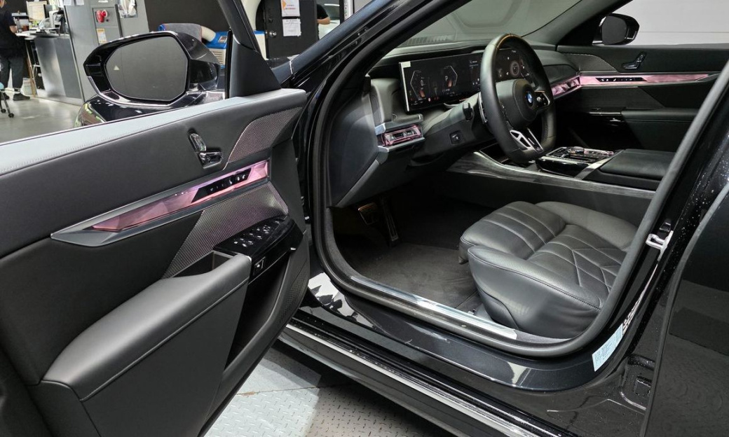 BMW 7-Series 740d xDrive M Sport, 2024