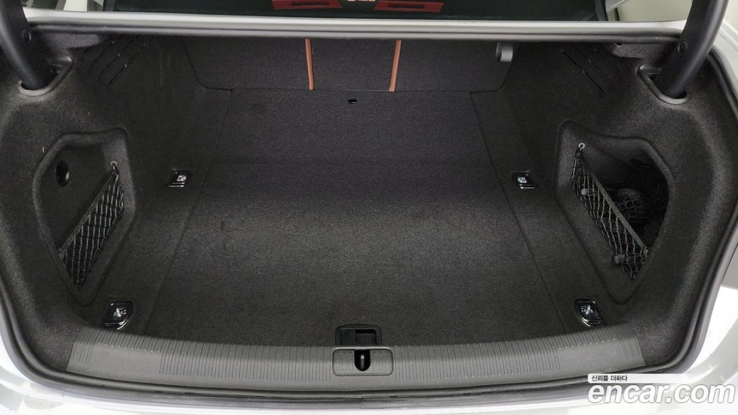 Audi A4 40 TFSI Premium, 2023