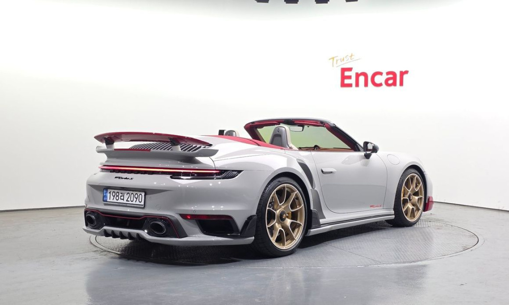 Porsche 911 Turbo S Cabriolet, 2022