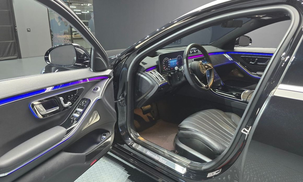 Mercedes-Benz S-Class S350 d 4MATIC, 2025