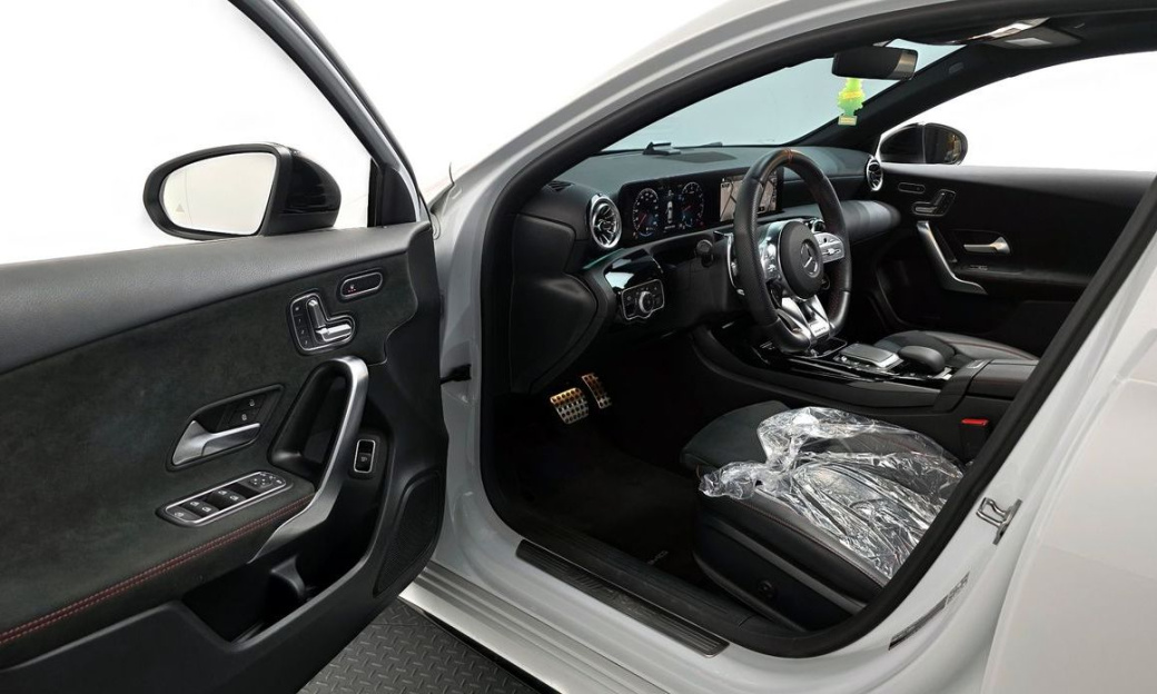 Mercedes-Benz A-Class AMG A35 4MATIC Sedan, 2022
