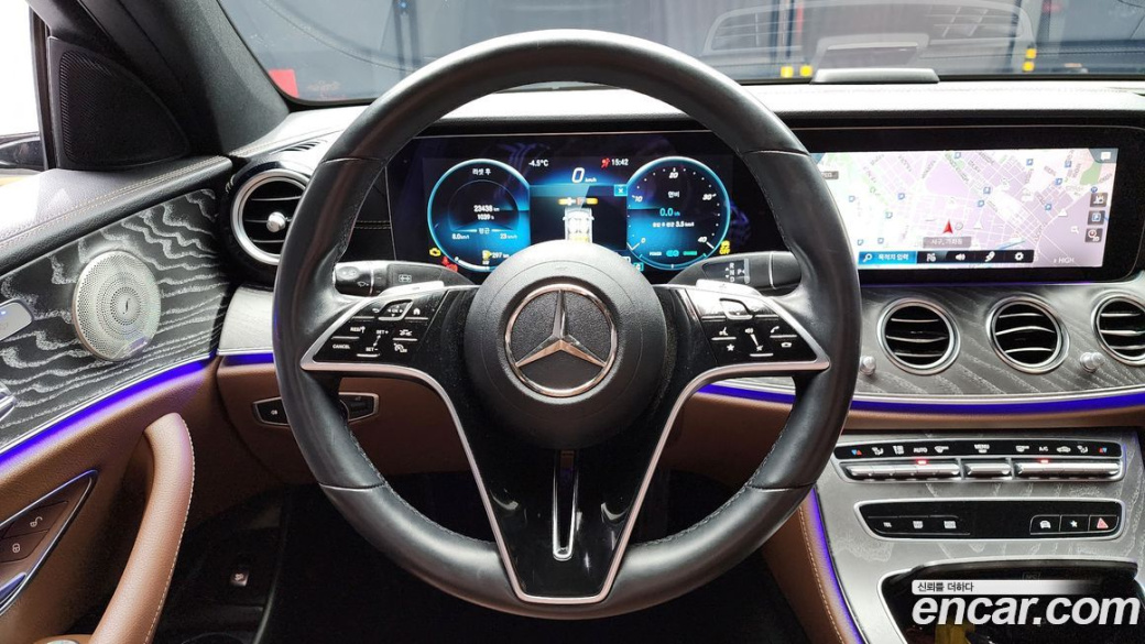 Mercedes-Benz E-Class E350 4MATIC Exclusive, 2023