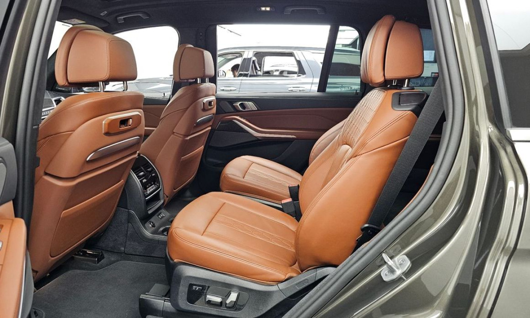 BMW X7 xDrive 40i M Sport 6STR, 2025