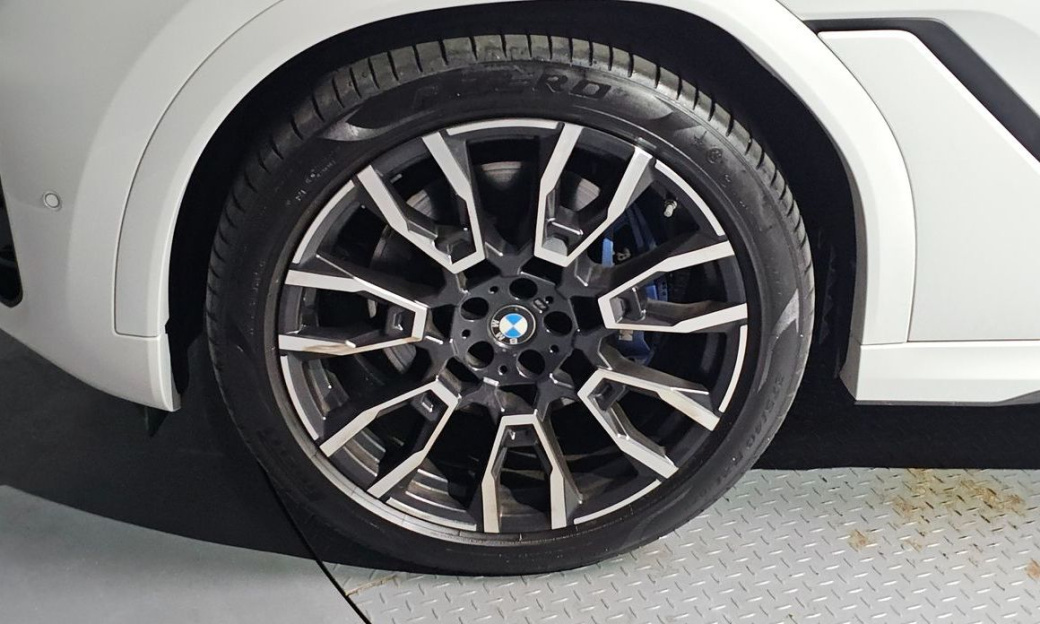 BMW X6 xDrive40i M Sport, 2024