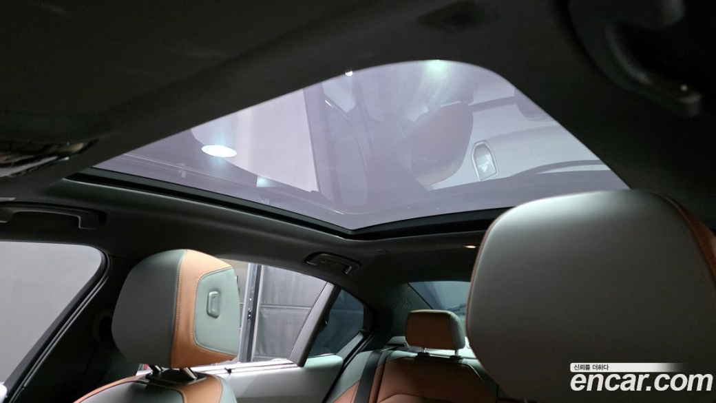 BMW 5-Series 530i xDrive M Sport, 2024