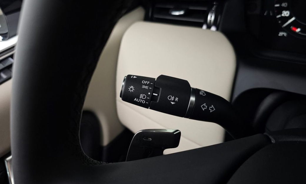 Land Rover Discovery Sport P250 S, 2025
