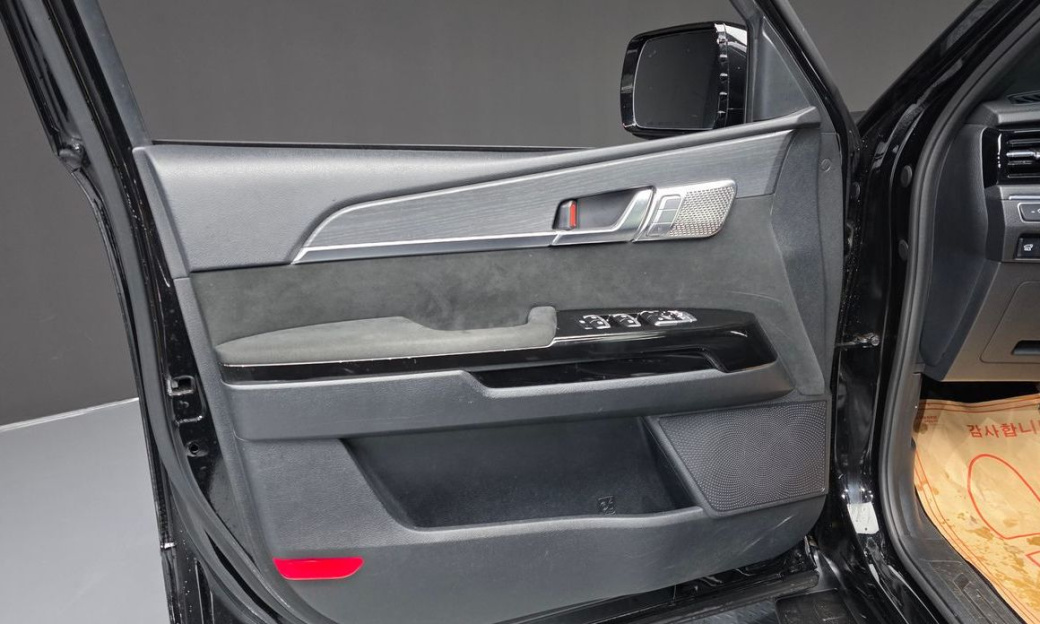 Kia Mohave Diesel 3.0 4WD 5-Seater, 2024