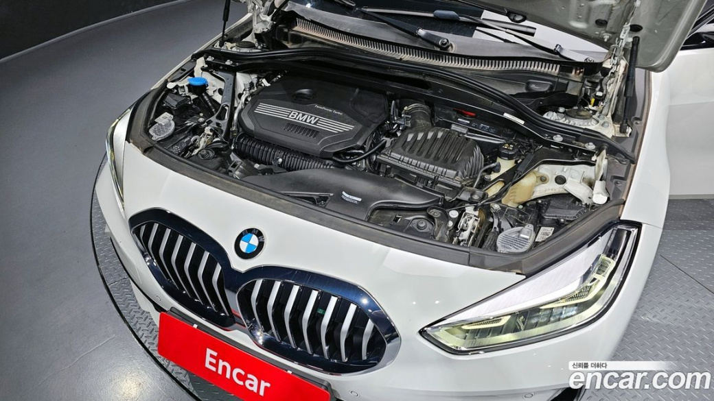BMW 1-Series 120i M Sports, 2024